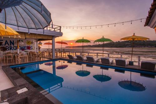 rumah marta ceningan island