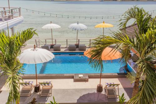 rumah marta ceningan island