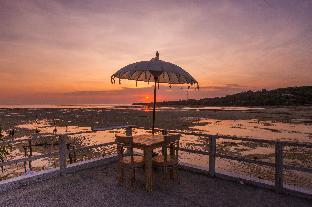 rumah marta ceningan island