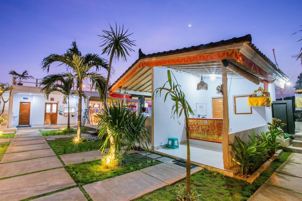 rumah marta ceningan island