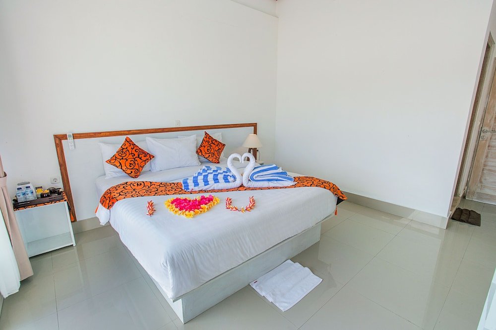 rumah marta ceningan island