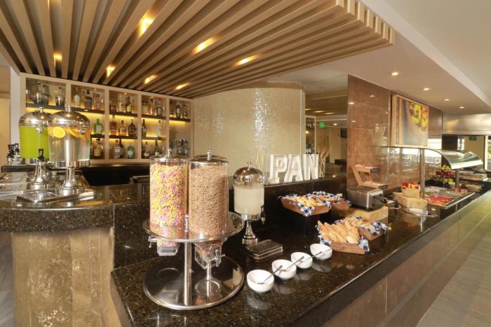 holiday inn hotel and suites guadalajara centro historico by ihg