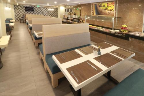 holiday inn hotel and suites guadalajara centro historico by ihg