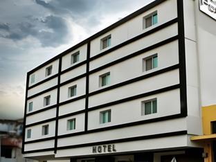 hotel portonovo plaza centro