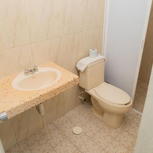 hotel laurel cancun centro