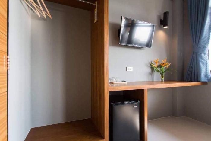 leisure hostel
