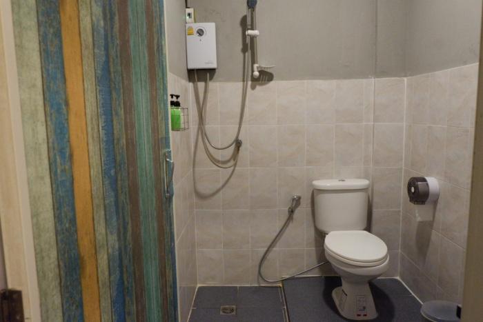 leisure hostel