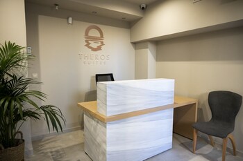 theros suites