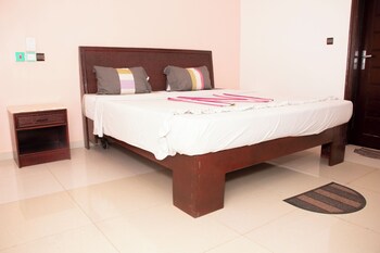alafia hotel ketou