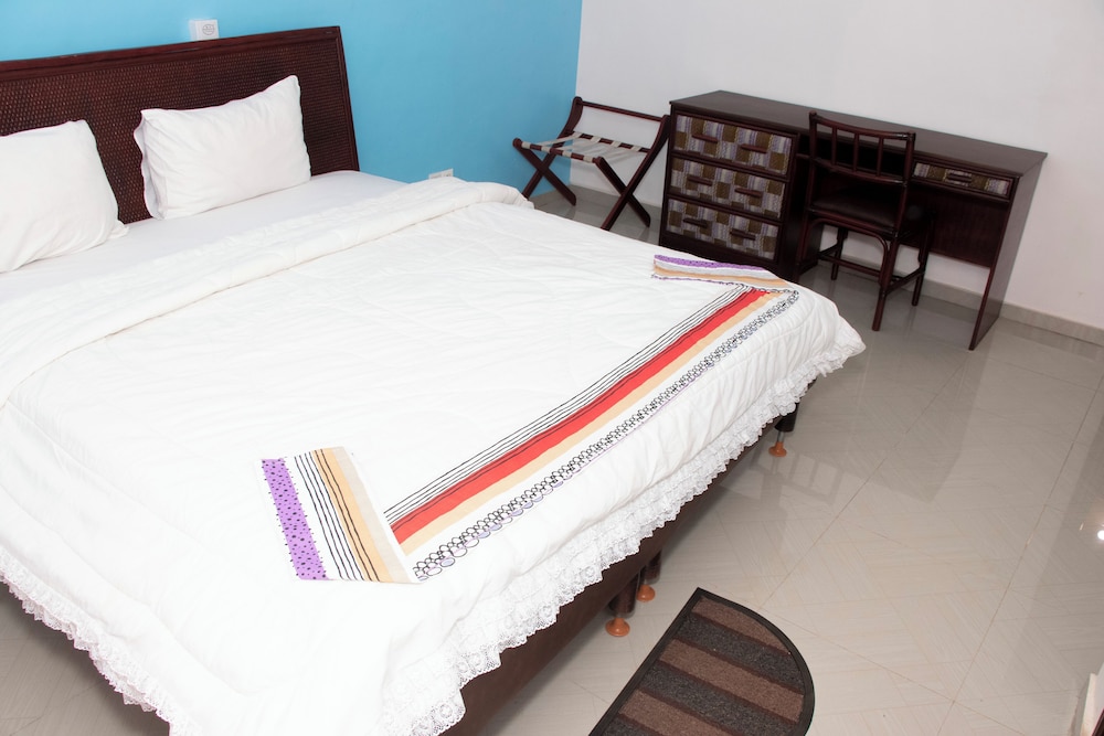 alafia hotel ketou