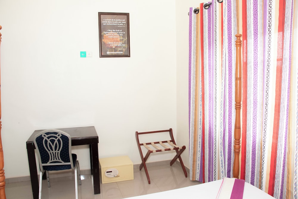 alafia hotel ketou