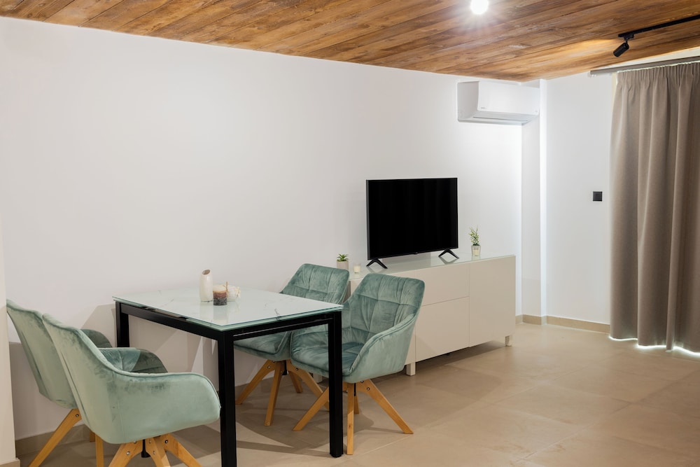 sanimar hotel