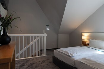 schiefer suite hotel and apartment