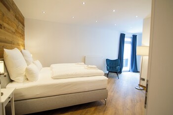 schiefer suite hotel and apartment