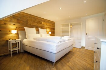 schiefer suite hotel and apartment