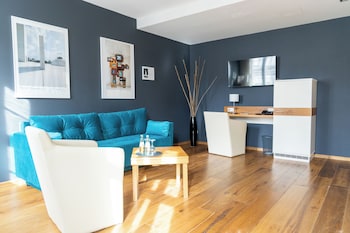 schiefer suite hotel and apartment