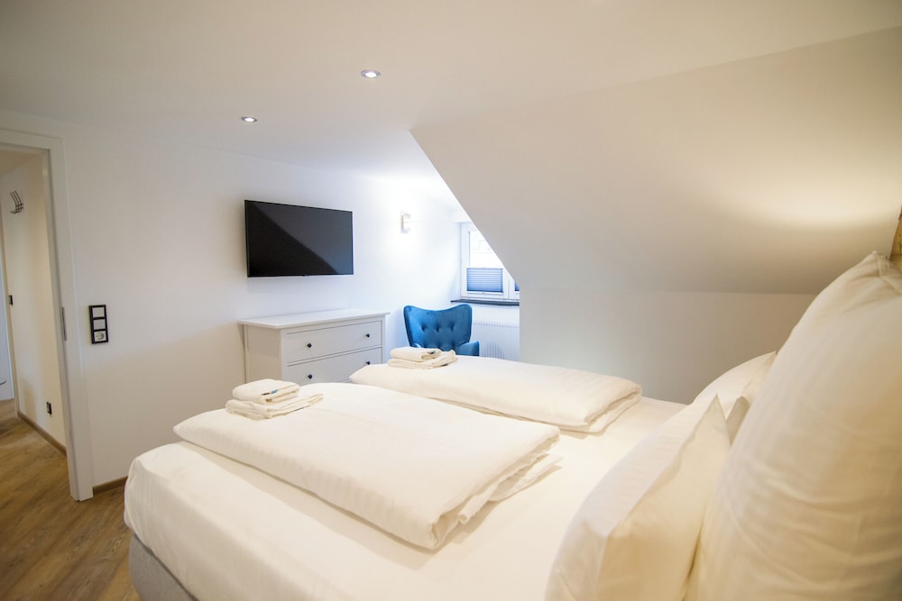 schiefer suite hotel and apartment