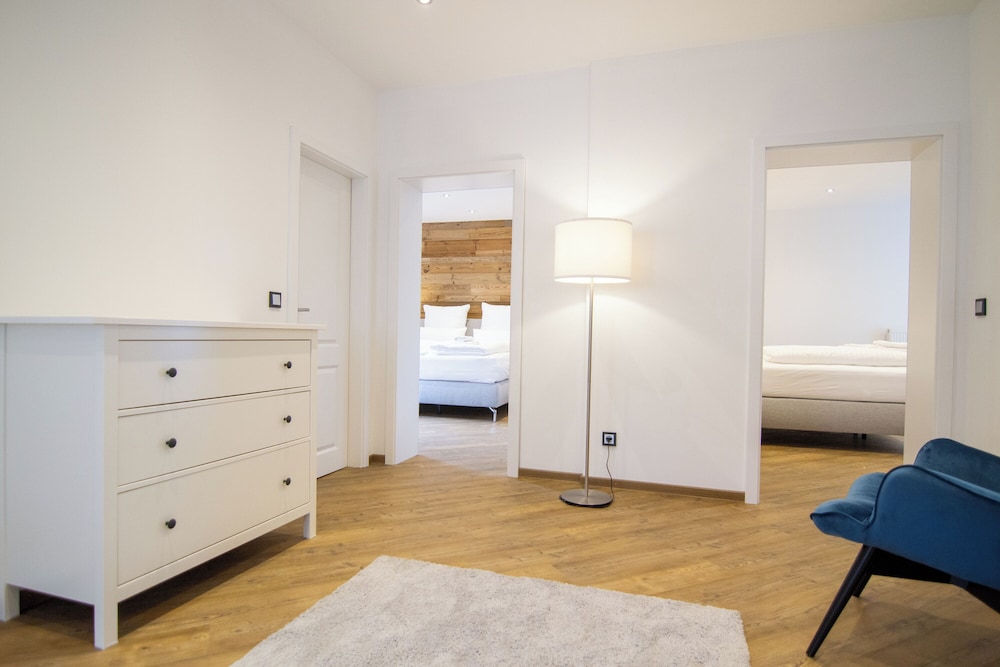 schiefer suite hotel and apartment