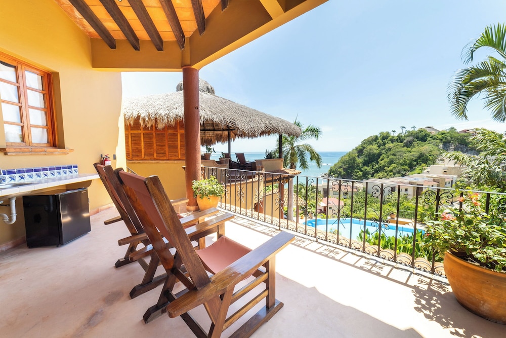 santa maria huatulco