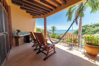 santa maria huatulco