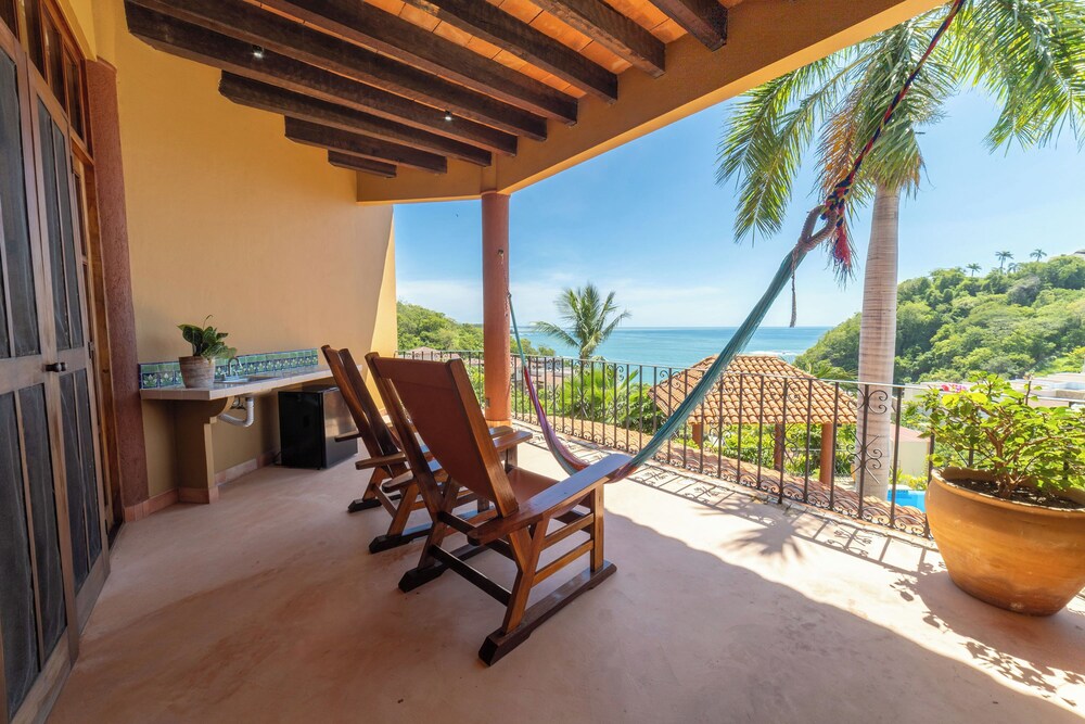 santa maria huatulco