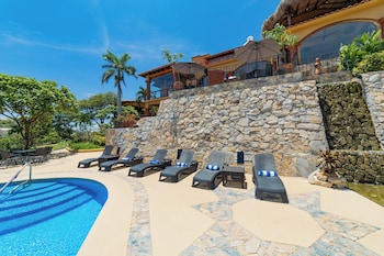 santa maria huatulco