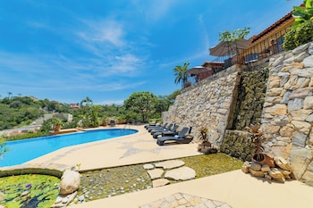 santa maria huatulco