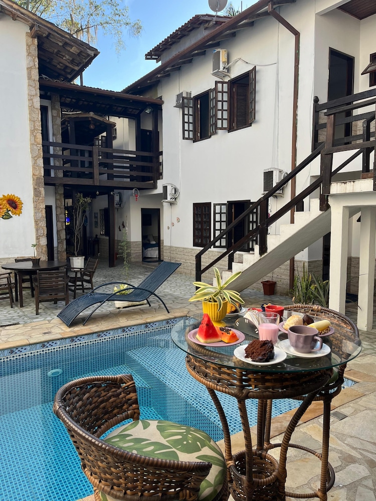 pousada villa real paraty