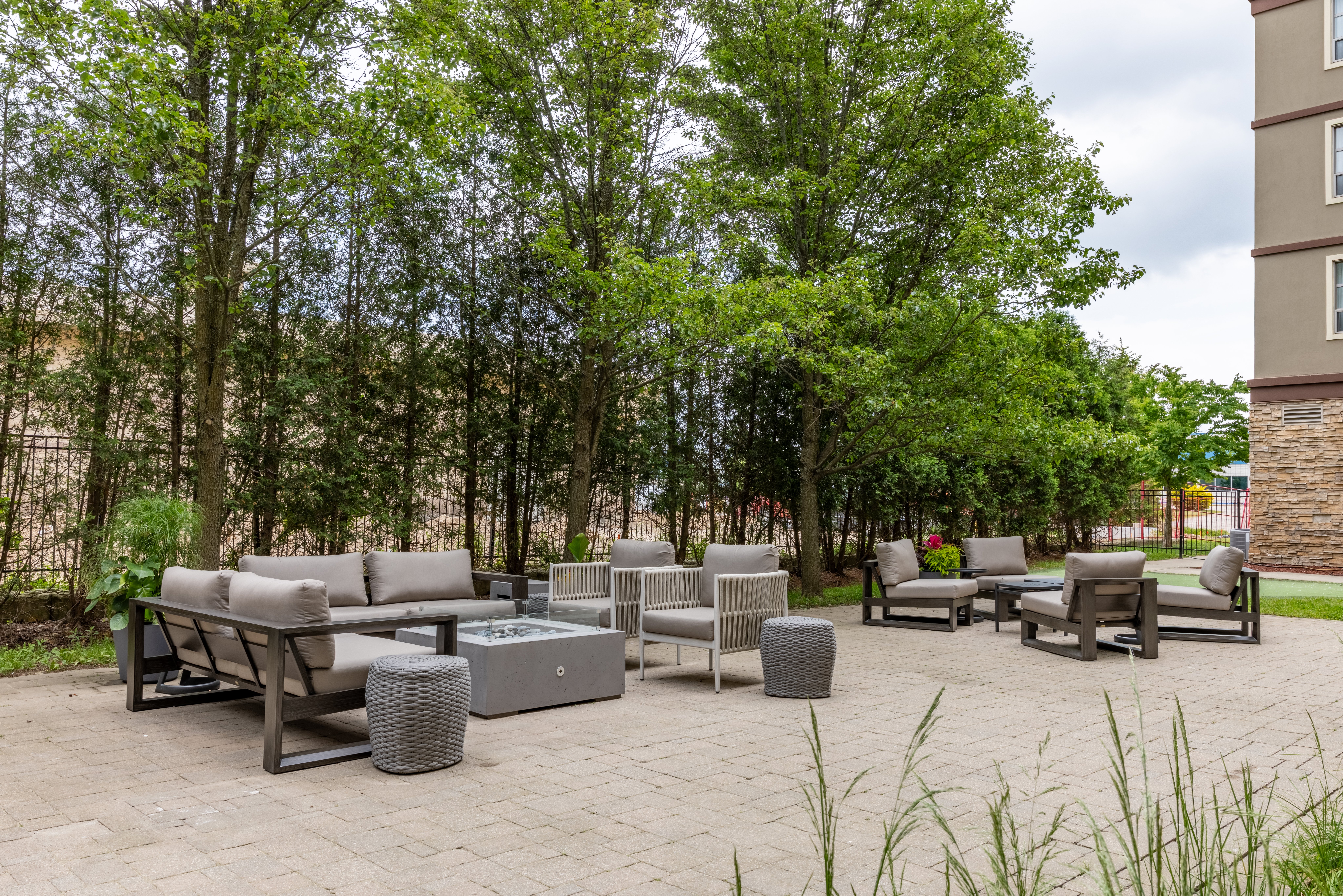 staybridge suites guelph by ihg