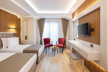 carina gold hotel