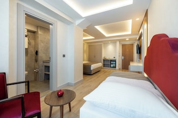 carina gold hotel