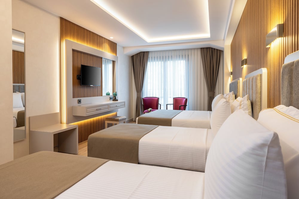 carina gold hotel