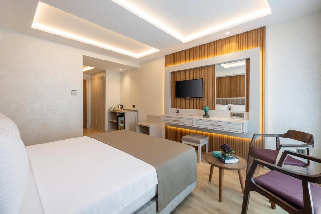 carina gold hotel