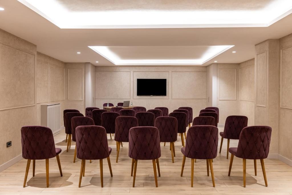 carina gold hotel