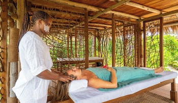 sensations eco chic hotel
