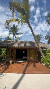 sensations eco chic hotel