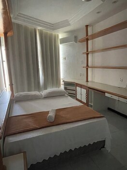 ap na beira da orla de atalaia