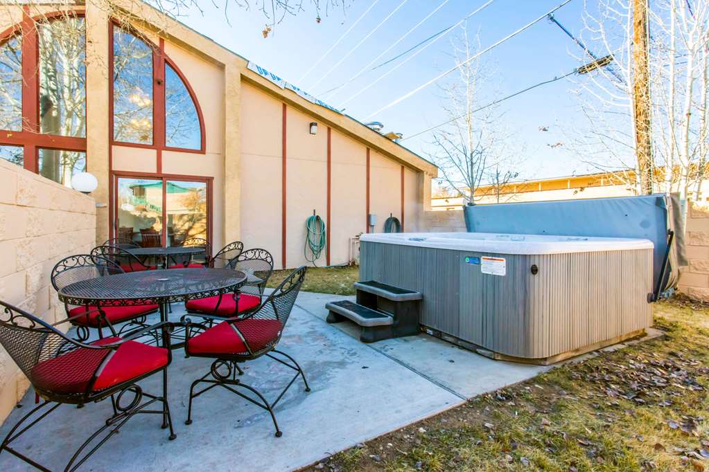 quality inn gunnison crested butte