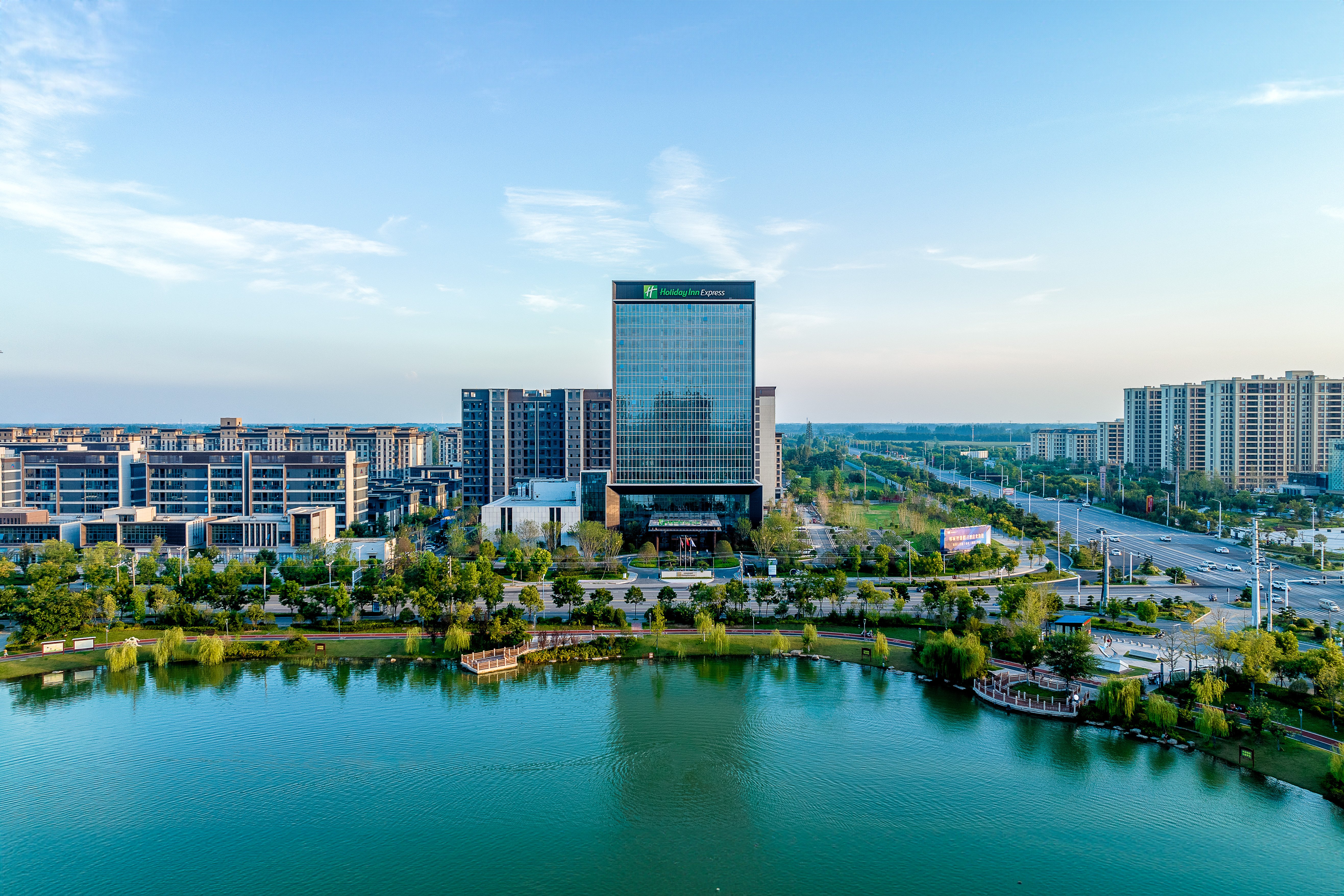 holiday inn express zhoukou dancheng an ihg hotel