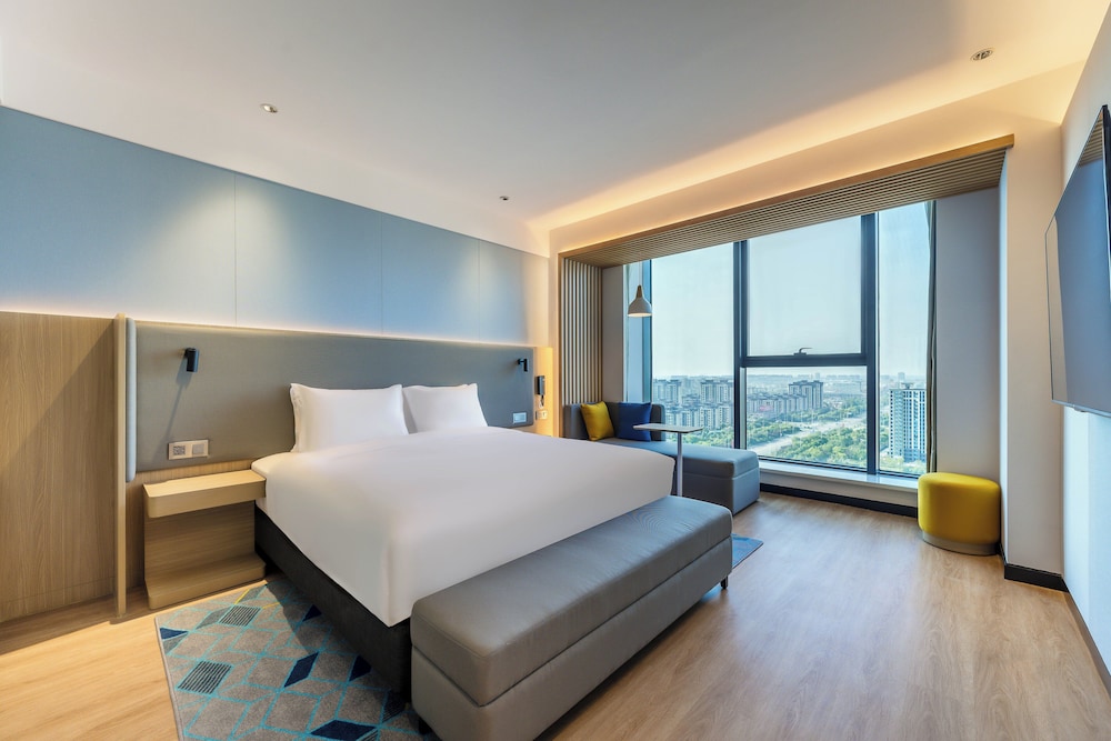 holiday inn express zhoukou dancheng an ihg hotel
