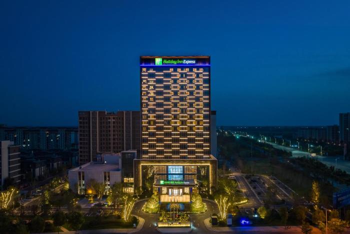 holiday inn express zhoukou dancheng an ihg hotel