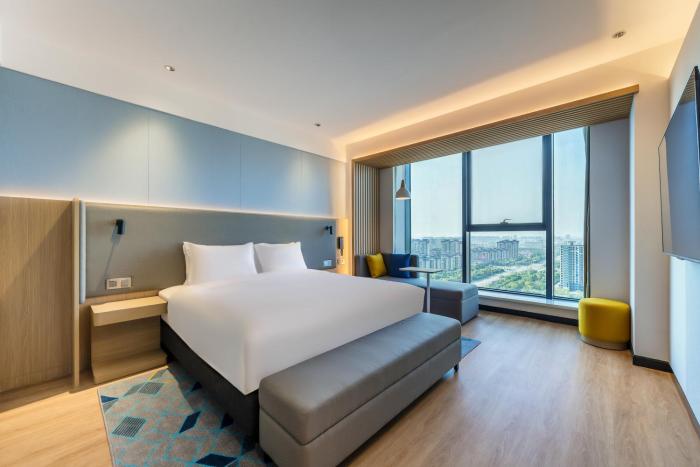 holiday inn express zhoukou dancheng an ihg hotel