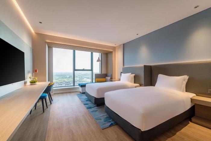 holiday inn express zhoukou dancheng an ihg hotel