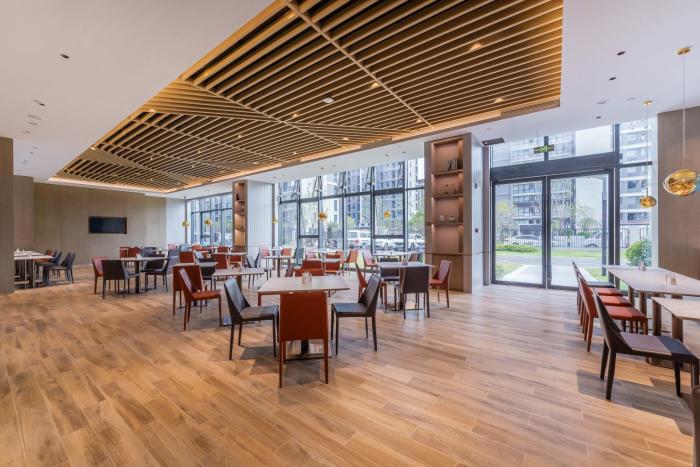 holiday inn express zhoukou dancheng an ihg hotel