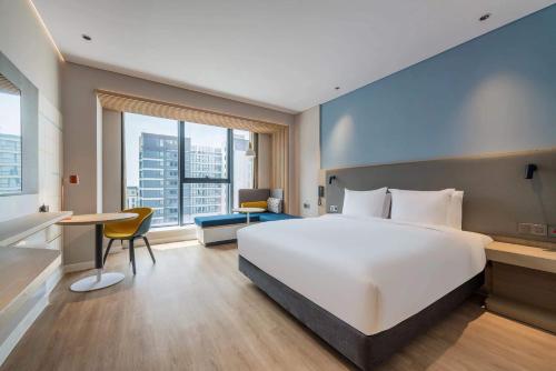 holiday inn express zhoukou dancheng an ihg hotel