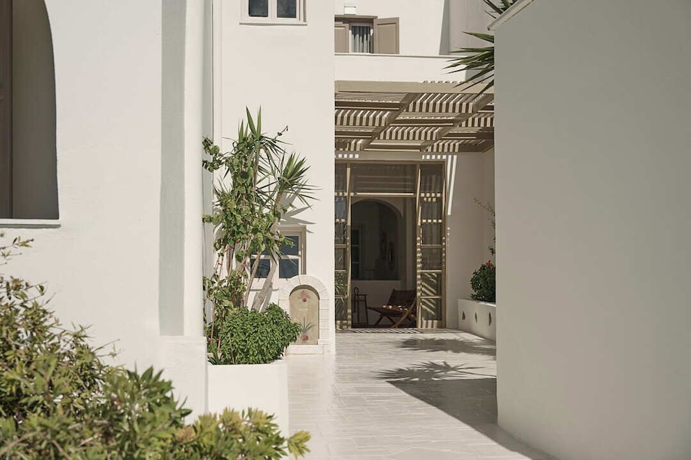 naxos