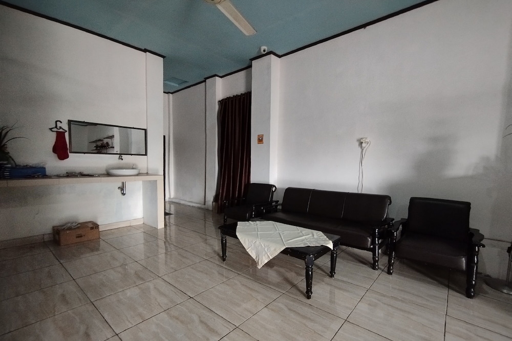 oyo 92762 wisma pundu syariah
