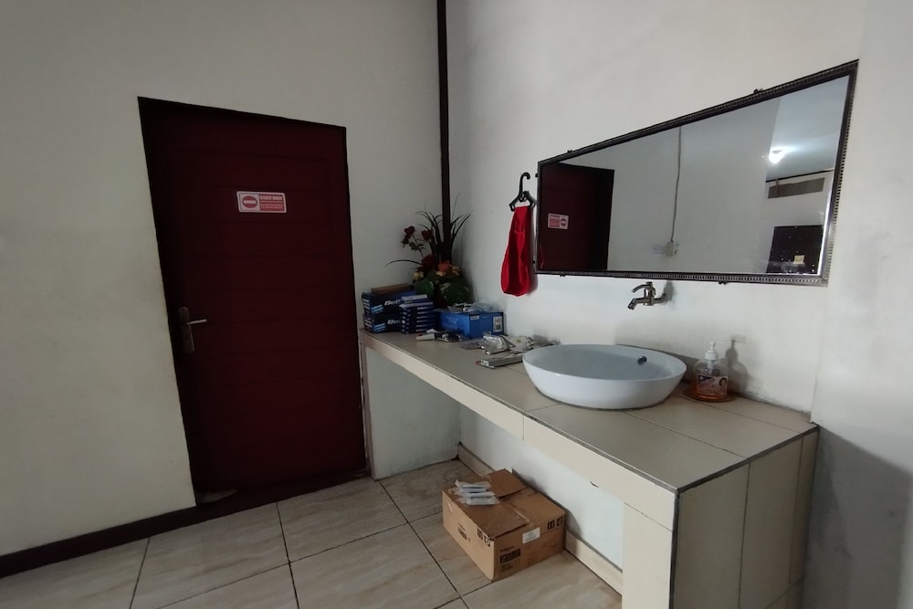 oyo 92762 wisma pundu syariah