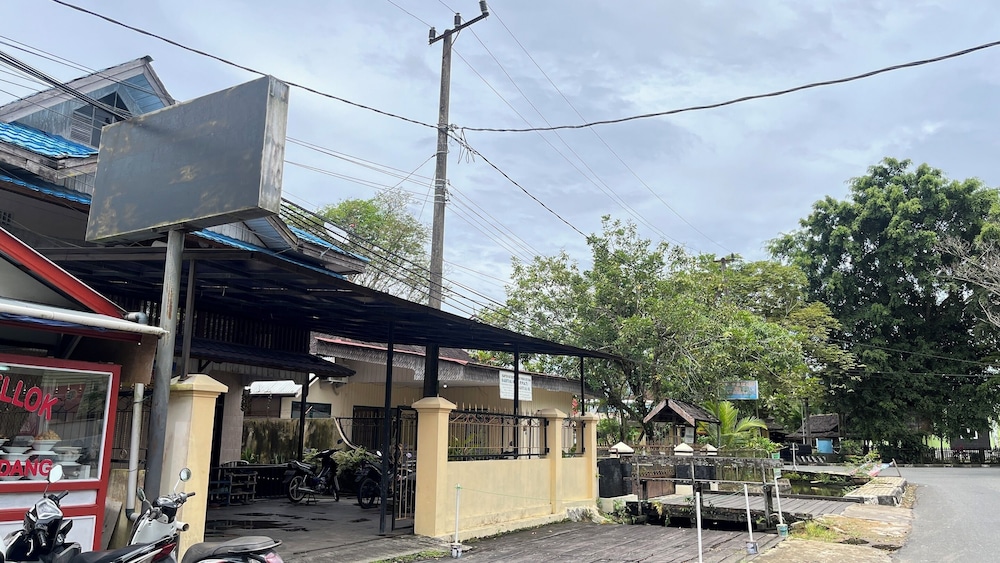 oyo 92767 losmen griya mulia katingan