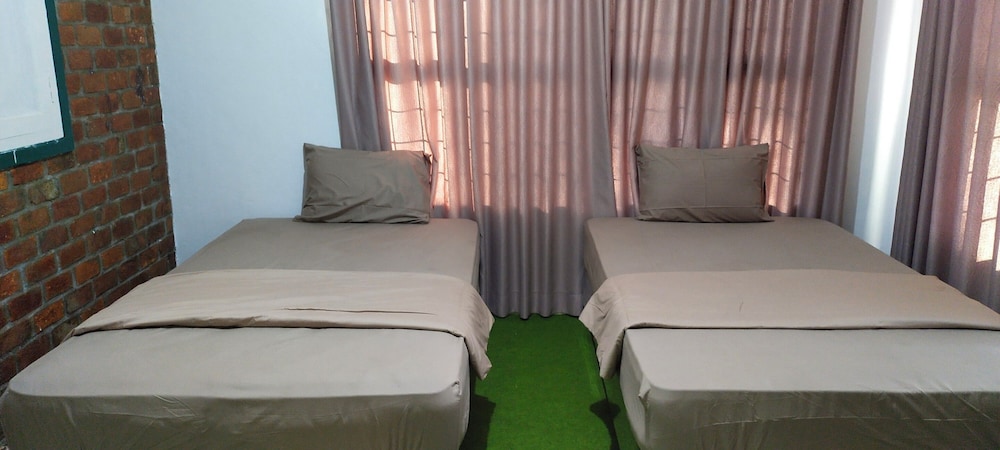 oyo 92767 losmen griya mulia katingan